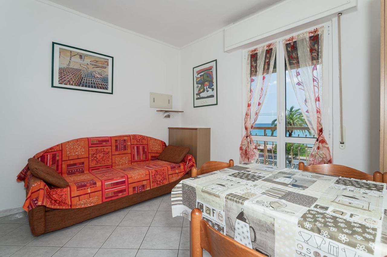 Residence Villa Alda Pietra Ligure Exterior photo